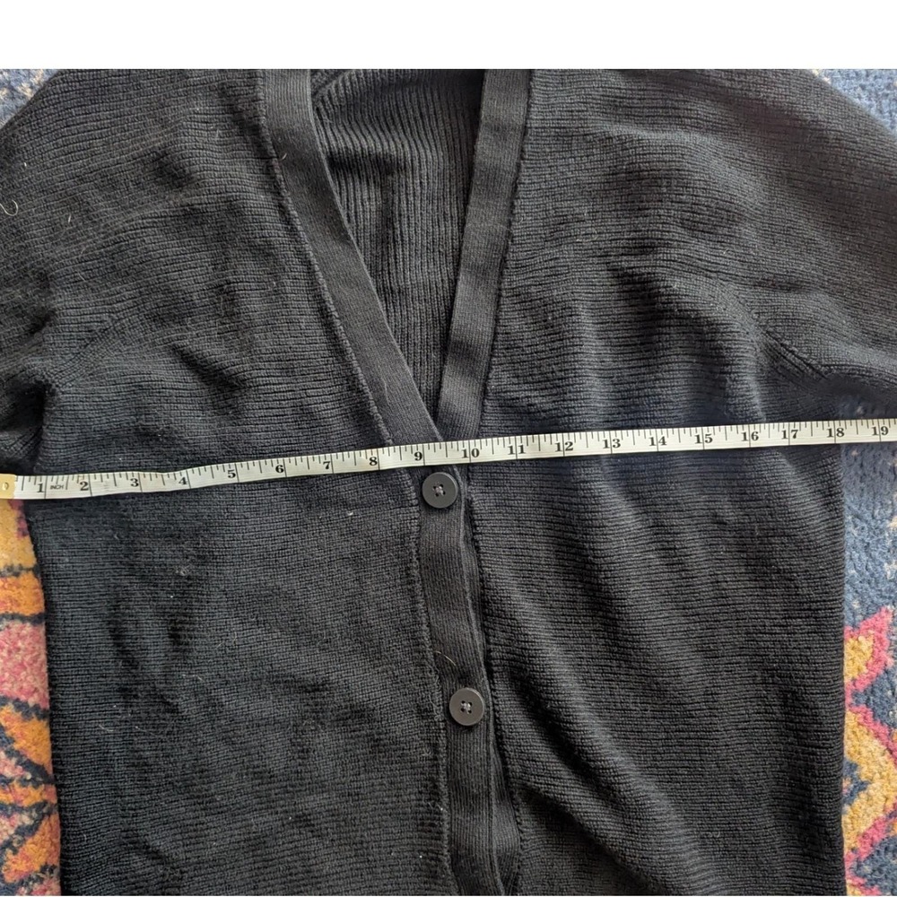 LULULEMON Blk Merino Wool Blend Ribbed Knit Button Front Cardigan Sweater Wmn S - Picture 4 of 9